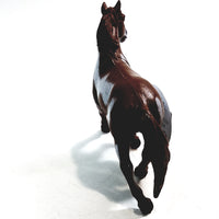 PLANET EARTH Brown & White Mustang 5" North American Animals Plastic Figure