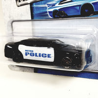 Maisto Fresh Metal Dodge Charger Metro Police Interceptor Black & White Squad Car 1/64 Scale Diecast
